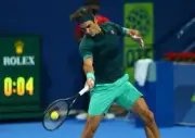 UNIQLO shirt 2021 model worn by Qatar Federer green New size M (US S)