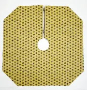 Honey Bees Christmas Tree Skirt