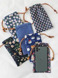 在飛比找Yahoo!奇摩拍賣優惠-愛優殼配件 日系和風藍色系 束口手機包女中青棉布抽帶手機套寶