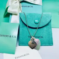 在飛比找PopChill優惠-[二手] TIFFANY&Co 珍珠母貝愛心雙牌純銀項鍊