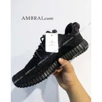 在飛比找蝦皮購物優惠-【AMBRAI.com】 adidas Yeezy Boos