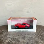 KYOSHO 1:43 TOYOTA 2000GT 紅/銀 NO.03031 汽車模型【TONBOOK蜻蜓書店】