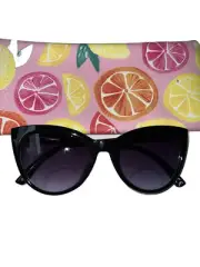 NWOT +2.00☀️ 5 1/2" Wide Cat Eye Betsey Johnson Reading Glasses w/ CASE