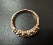 585 14K RG Stamped Symmetric Champagne Gemstone Size 7 Ring