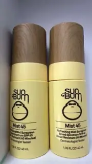 2 Sun Bum Mist 45 Refreshing Mist Sunscreen 1.35 Oz Each 2 x 40ml SPF 45 L11