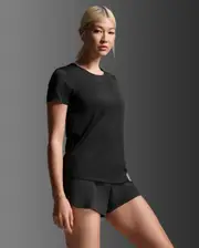Light Speed Tech Tee, 2XU, S, Black/Black Reflective, Female