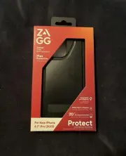 NEW Smartphone Case - Everest Snap with Kickstand - Zagg brand