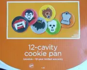 Halloween Cookie Pan Vampire Skull Werewolf Fangs Bat WILTON 10 yr warranty NWT