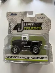2019 Jada Just Trucks '58 Chevrolet Apache Stepside Black & White