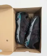 NIB Brand New Merrell Blaze 2 Womens Hiking/Walking Shoes Berry & Black Sz 9