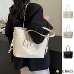 【ROSSE BAGS】經典時尚條紋掛飾大容量肩背托特包(現+預 白色 / 粉色 / 黑色)