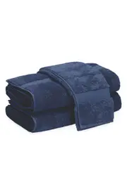 Matouk Lotus Fingertip Towel