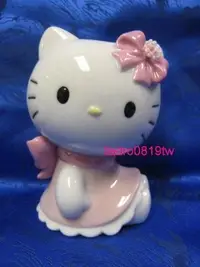 在飛比找Yahoo!奇摩拍賣優惠-(全新正版~禮物)NAO  Hello Kitty 西班牙瓷