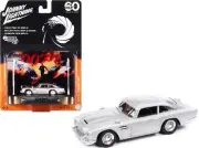 Aston Martin DB5 RHD (Right Hand Drive) Silver Metallic 007 (James Bond) (1995)
