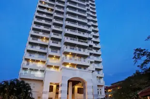 布吉岛森特拉海濱套房酒店Waterfront Suites Phuket by Centara