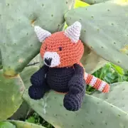 Hoooked Amigurumi DIY Kit W/Eco Barbante Yarn-Red Panda Ling (Pack of 1 Skein)