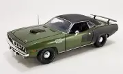 New Acme 1:18 Scale 1971 Plymouth Hemi Cuda Vinyl Top - Ivy Green A1806132VT