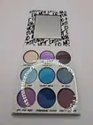 Makeup Revolution Forever Flawless Eyeshadow Pallet "DO NOT DISTURB" 86