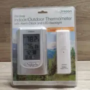 Black Oregon Scientific Indoor Outdoor Thermometer Alarm Clock IWA-80055 LED