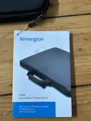KENSINGTON BLACK LAPTOP CASE SLEEVE BAG STAY ON POUCH 13” MacBook Pro New