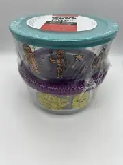 PYREX Star Wars 4 cup Bowl w/blue/purple Lids NEW Set Of 2