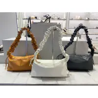 在飛比找蝦皮購物優惠-CHARLES&KEITH Charles Keith Ch