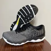 Mizuno WAVE SKY Waveknit 3 Men's 10.5 2E WIDE Running Shoe Gray / Black