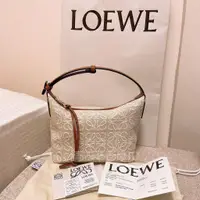 在飛比找蝦皮購物優惠-二手精品 LOEWE羅意威 Cubi Anagram飯盒包 