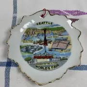 Seattle Worlds Fair candy dish autumn leaf shape ceramic space needle coliseum