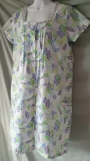 K Mart Blue Purple Duster Nightgown Robe Calf Cap Sleeve Pockets Medium 42" BUST