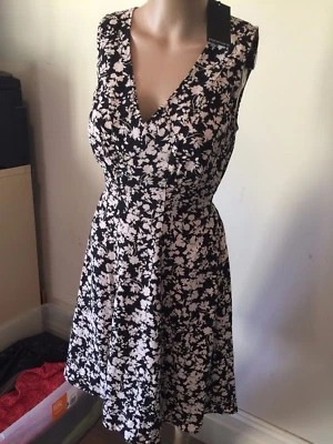 6 Portmans Dress NWT *BUY FIVE +E ITEMS = FREE POST