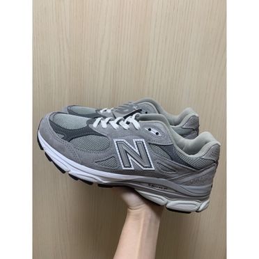 New Balance 990v3的優惠價格- 來飛比找更多情侶鞋/男女款商品| 2023年 ...