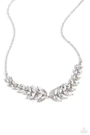 Paparazzi Luxury Laurels White Necklace NWT