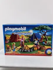 PLAYMOBIL 6888 FAMILY SUMMER FUN CAMP W LED Fure Tents Tree Ax New 2015 HTF