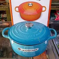 在飛比找蝦皮購物優惠-法國砂鍋烤箱鑄鐵搪瓷鍋 Le Creuset 品牌 24 厘