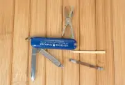 Victorinox Swiss Army Classic SD Pocket Knife, Blue, 58MM