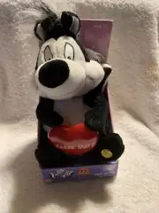 2004 Gemmy PEPE LE PEW Talk Music 8" Plush Skunk Looney Tunes Light-Up Heart