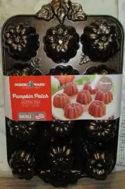 NORDIC WARE PUMPKIN PATCH MUFFIN PAN, FALL HARVEST, 6 CUPS, U.S.A., NEW WITH TAG