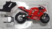 Loris Capirossi. Ducati Desmo16 GP7. Desmosedici MotoGP 2007. Minichamps 1/12