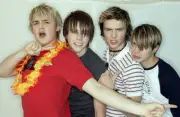 McFly pose in the studio backstage at 958 Capital FMs Party In Th- 2004 Photo