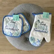 NWT, Shore Living, Sea, Sand & Sunshine Potholder & Jumbo Oven Mitt