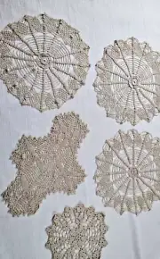 Handmade 5 pieces crotchety tapestries champagne Beige Crotchet Applique Craft