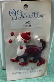 Vtg Amy Lacombe WhimsiClay Virginia 2" Cat Brooch/Pin Red Hat Lady ￼￼
