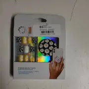PopSockets Popgrip Black with Daisy Flower Pop with Fingernails New