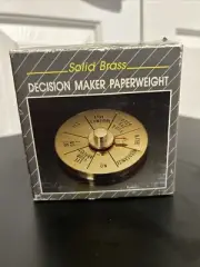 Solid Decision Maker Paperweigth