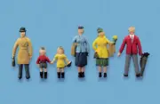 Modelscene 5057 OO Gauge Passengers Standing Figures Set A