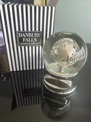 Danbury Falls I Can Do It Water Globe Inspirational For Grads