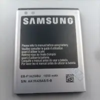 在飛比找蝦皮購物優惠-*三星SAMSUNG. EB-F1A2GBU 原廠S2手機電