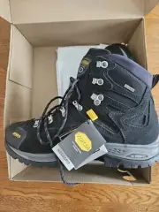 Asolo Discover GV MM Gortex Mens hiking boots size 10