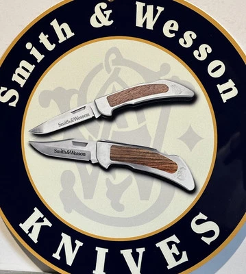 Vintage Style Smith & Wesson Knives Hunting US Metal Quality Sign